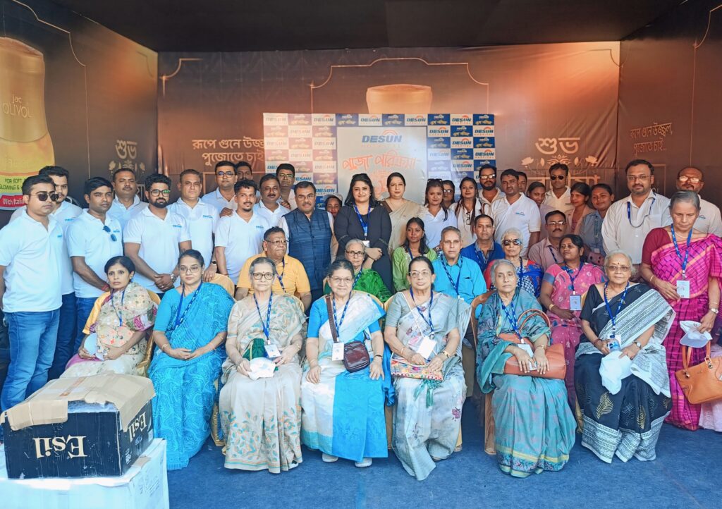 Desun Hospital Spreads Festive Cheer with ‘Desun Puja Parikrama 2025’ for Senior Citizens