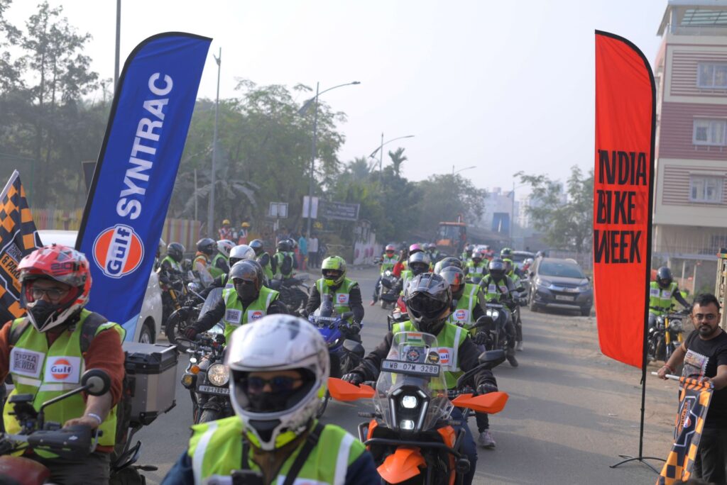Gulf Oil Flags Off Chai-Pakoda Ride 2025 in Kolkata