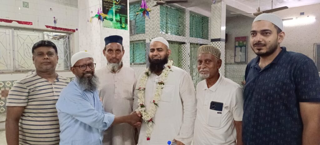 Grand Felicitation Ceremony Held in Honour of Haji Mushtaq Khan at Syed Mir Mosque & Shrine, Howrah