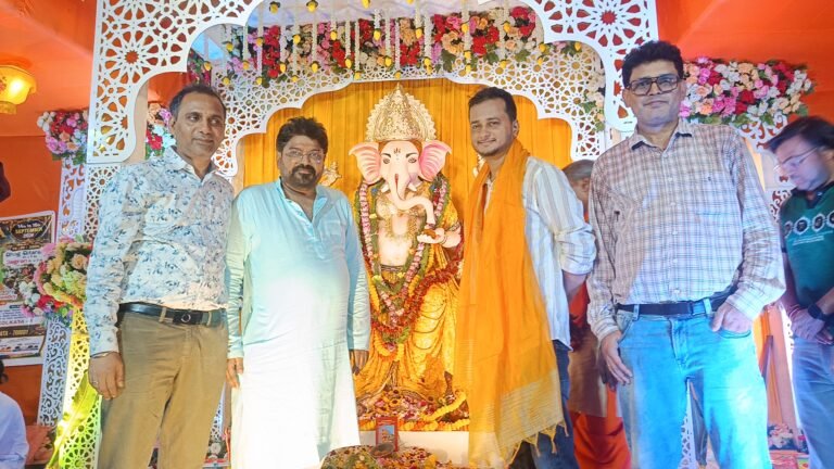 Shri Shri Siddhidata Ganesh Puja Organised by Ezra Street Nabajubak Nagarik Sangha