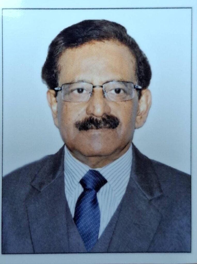 Lokayukta Pushes Police and Administration to Act on Pending Grievances By Molla Jasimuddin Kolkata, September 23, 2026: For many ordinary complainants, seeking redressal through government departments can often mean prolonged delays, repeated visits to police stations and courts, and substantial legal expenses. Against this backdrop, the Lokayukta’s office in Kolkata is emerging as an important forum for addressing long-pending grievances. West Bengal Lokayukta Justice Rabindranath Samanta, who assumed office on January 9, 2026, brings extensive judicial and administrative experience to the post. He previously served as a district judge and later handled key responsibilities, including that of Registrar General of the Calcutta High Court. After his retirement from the judiciary, he served as Chairperson of the West Bengal Real Estate Appellate Tribunal, where he dealt with a large number of disputes. According to available figures, 132 complaints had been pending before the West Bengal Lokayukta from 2008 until August 31, 2026. Justice Samanta has disposed of 84 complaints, translating to a disposal rate of more than 60%. Complainants claim that the Lokayukta office had previously been perceived as slow in delivering tangible relief. However, since Justice Samanta took charge, the office has reportedly been actively examining complaints and seeking reports from senior officials, including Police Commissioners, IGs, DIGs, SPs, District Magistrates and other senior administrative officers. The proactive approach has also reportedly prompted police and administrative authorities to take complaints more seriously in several cases, with action being initiated even before formal reports are submitted to the Lokayukta. The developments have brought renewed attention to the role of the Lokayukta as a mechanism through which citizens can seek accountability from public authorities without immediately entering into lengthy and expensive legal proceedings. Lokayukta Pushes Police and Administration to Act on Pending Grievances By Molla Jasimuddin Kolkata, September 23, 2026: For many ordinary complainants, seeking redressal through government departments can often mean prolonged delays, repeated visits to police stations and courts, and substantial legal expenses. Against this backdrop, the Lokayukta’s office in Kolkata is emerging as an important forum for addressing long-pending grievances. West Bengal Lokayukta Justice Rabindranath Samanta, who assumed office on January 9, 2026, brings extensive judicial and administrative experience to the post. He previously served as a district judge and later handled key responsibilities, including that of Registrar General of the Calcutta High Court. After his retirement from the judiciary, he served as Chairperson of the West Bengal Real Estate Appellate Tribunal, where he dealt with a large number of disputes. According to available figures, 132 complaints had been pending before the West Bengal Lokayukta from 2008 until August 31, 2026. Justice Samanta has disposed of 84 complaints, translating to a disposal rate of more than 60%. Complainants claim that the Lokayukta office had previously been perceived as slow in delivering tangible relief. However, since Justice Samanta took charge, the office has reportedly been actively examining complaints and seeking reports from senior officials, including Police Commissioners, IGs, DIGs, SPs, District Magistrates and other senior administrative officers. The proactive approach has also reportedly prompted police and administrative authorities to take complaints more seriously in several cases, with action being initiated even before formal reports are submitted to the Lokayukta. The developments have brought renewed attention to the role of the Lokayukta as a mechanism through which citizens can seek accountability from public authorities without immediately entering into lengthy and expensive legal proceedings.
