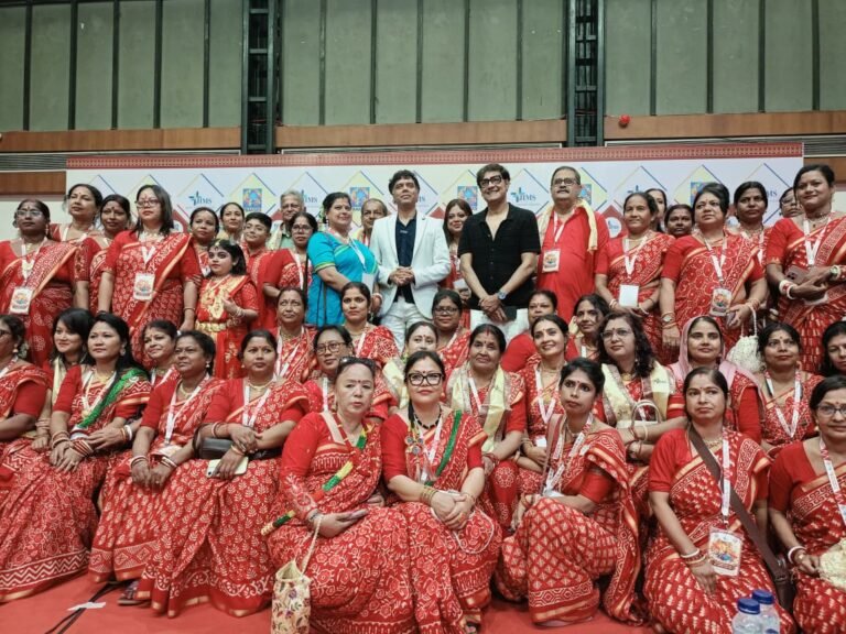 JIMSH’s ‘Pujo Parikrama’ Felicitates 10 Anganwadi Workers, Celebrates Bengal’s Grassroots Healthcare Heroes