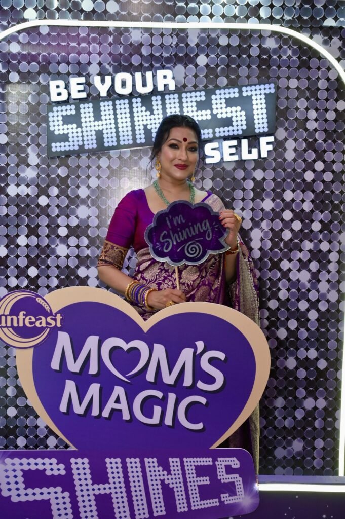Sunfeast Mom’s Magic Shines Brings ‘Ei Pujo, Shine Koro!’ to Kolkata, Transforms Harish Park into a Dazzling Puja Destination Sunfeast Mom’s Magic Shines Brings ‘Ei Pujo, Shine Koro!’ to Kolkata, Transforms Harish Park into a Dazzling Puja Destination