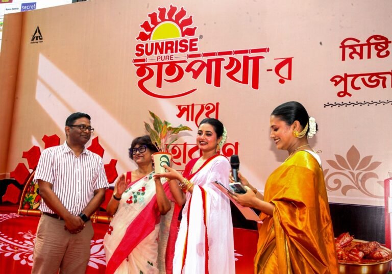 Sunrise Spices Welcomes Maa Durga with a Grand ‘Maha Boron’ Celebration in Kolkata