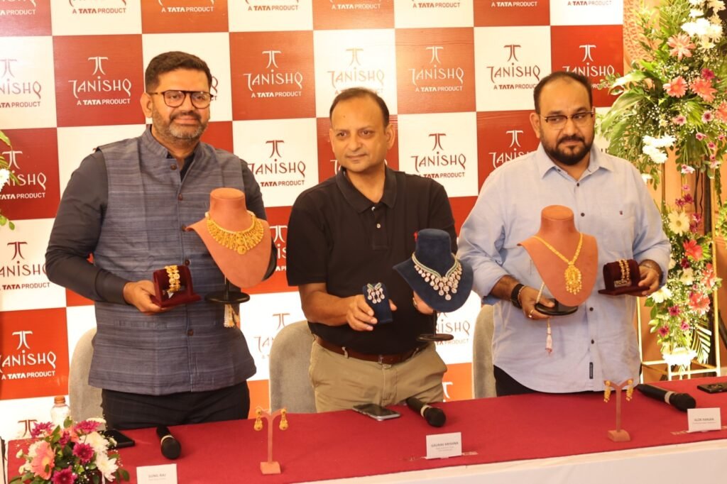 Tanishq Relaunches 13,000 Sq. Ft. Gariahat Showroom in Kolkata, Strengthens Presence in Eastern India Kolkata, 29 October 2026: Tanishq, India’s leading jewellery retail brand from the house of Tata, has relaunched its 13,000 sq. ft. showroom in Gariahat, Kolkata, further strengthening its presence across West Bengal and Eastern India. With this relaunch, the brand now operates 36 stores across West Bengal and 68 stores across the East region. The showroom, located at Mukti World Complex near Ballygunge Phari on Leela Roy Sarani Road, was inaugurated by Sunil Raj, Retail Head, Tanishq, and Gaurav Krishna Sah, Regional Business Head, East, Titan Company Limited. The revamped showroom offers customers an extensive selection of Tanishq jewellery, featuring gold, diamond, natural-coloured and inspired gemstones, and polki designs. The store brings together traditional craftsmanship and contemporary aesthetics, offering a diverse range of jewellery for festive occasions, weddings and everyday wear. Among the key highlights is ‘Adhyantara’, Tanishq’s latest festive collection inspired by celestial elements, including stars, the moon, the first light of dawn and the vastness of the universe. The collection translates these natural inspirations into contemporary gold jewellery designs. The showroom also features ‘Aagomon’, a festive collection inspired by the architectural heritage of Bengal’s historic Rajbaris. Drawing on their distinctive arches, intricate carvings and ornamental details, the collection includes haarams, sitahars, chokers, tie haars and necklaces. Celebrating the spirit of Notun Bangaliyana, Aagomon brings Bengal’s cultural heritage together with the evolving tastes of the contemporary Bengali woman. Customers can explore additional collections, including ‘Aabahon’, ‘Elan’, ‘GlamDays’ for versatile everyday jewellery and ‘String It’, a modern, lightweight range. The showroom also houses ‘Dor’, a mangalsutra collection inspired by sacred elements of Hindu weddings, and ‘Aveer’, Tanishq’s jewellery line for men. Its wedding jewellery portfolio includes ‘Rivaah’, a dedicated sub-brand celebrating the diverse bridal traditions of Indian communities. To mark the relaunch, Tanishq has announced special inaugural offers valid from 29 October to 1 November 2026. Customers can avail themselves of a flat ₹301 discount on the gold rate, up to 20% off on gold making charges and diamond value, along with a 100% gold exchange offer, subject to applicable terms and conditions. Speaking at the relaunch, Sunil Raj, Retail Head, Tanishq, said, “Kolkata has always been an important market for Tanishq, with customers who value craftsmanship, trust and jewellery that holds meaning across generations. With 36 stores across West Bengal and 68 across the East region, Tanishq continues to strengthen its presence across the region. The relaunch of our 13,000 sq. ft. Gariahat store reflects our focus on catering to the evolving needs of customers. As we continue to serve this important market, our priority remains to offer a differentiated jewellery shopping experience backed by the trust, quality and craftsmanship that Tanishq stands for.” The relaunch underscores Tanishq’s continued focus on expanding its retail footprint and delivering a distinctive jewellery shopping experience that combines heritage, craftsmanship and contemporary design for customers in Kolkata and across West Bengal. Tanishq Relaunches 13,000 Sq. Ft. Gariahat Showroom in Kolkata, Strengthens Presence in Eastern India Kolkata, 29 October 2026: Tanishq, India’s leading jewellery retail brand from the house of Tata, has relaunched its 13,000 sq. ft. showroom in Gariahat, Kolkata, further strengthening its presence across West Bengal and Eastern India. With this relaunch, the brand now operates 36 stores across West Bengal and 68 stores across the East region. The showroom, located at Mukti World Complex near Ballygunge Phari on Leela Roy Sarani Road, was inaugurated by Sunil Raj, Retail Head, Tanishq, and Gaurav Krishna Sah, Regional Business Head, East, Titan Company Limited. The revamped showroom offers customers an extensive selection of Tanishq jewellery, featuring gold, diamond, natural-coloured and inspired gemstones, and polki designs. The store brings together traditional craftsmanship and contemporary aesthetics, offering a diverse range of jewellery for festive occasions, weddings and everyday wear. Among the key highlights is ‘Adhyantara’, Tanishq’s latest festive collection inspired by celestial elements, including stars, the moon, the first light of dawn and the vastness of the universe. The collection translates these natural inspirations into contemporary gold jewellery designs. The showroom also features ‘Aagomon’, a festive collection inspired by the architectural heritage of Bengal’s historic Rajbaris. Drawing on their distinctive arches, intricate carvings and ornamental details, the collection includes haarams, sitahars, chokers, tie haars and necklaces. Celebrating the spirit of Notun Bangaliyana, Aagomon brings Bengal’s cultural heritage together with the evolving tastes of the contemporary Bengali woman. Customers can explore additional collections, including ‘Aabahon’, ‘Elan’, ‘GlamDays’ for versatile everyday jewellery and ‘String It’, a modern, lightweight range. The showroom also houses ‘Dor’, a mangalsutra collection inspired by sacred elements of Hindu weddings, and ‘Aveer’, Tanishq’s jewellery line for men. Its wedding jewellery portfolio includes ‘Rivaah’, a dedicated sub-brand celebrating the diverse bridal traditions of Indian communities. To mark the relaunch, Tanishq has announced special inaugural offers valid from 29 October to 1 November 2026. Customers can avail themselves of a flat ₹301 discount on the gold rate, up to 20% off on gold making charges and diamond value, along with a 100% gold exchange offer, subject to applicable terms and conditions. Speaking at the relaunch, Sunil Raj, Retail Head, Tanishq, said, “Kolkata has always been an important market for Tanishq, with customers who value craftsmanship, trust and jewellery that holds meaning across generations. With 36 stores across West Bengal and 68 across the East region, Tanishq continues to strengthen its presence across the region. The relaunch of our 13,000 sq. ft. Gariahat store reflects our focus on catering to the evolving needs of customers. As we continue to serve this important market, our priority remains to offer a differentiated jewellery shopping experience backed by the trust, quality and craftsmanship that Tanishq stands for.” The relaunch underscores Tanishq’s continued focus on expanding its retail footprint and delivering a distinctive jewellery shopping experience that combines heritage, craftsmanship and contemporary design for customers in Kolkata and across West Bengal.